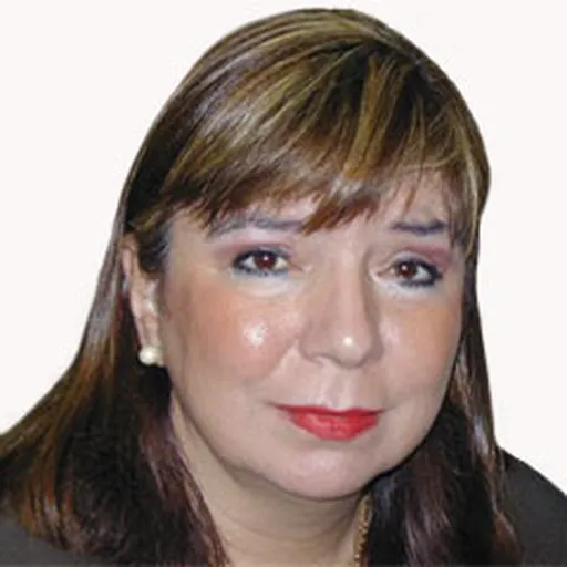 Portrait of Roxana Latorre