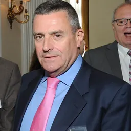 Portrait of Ian Squires