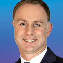 Portrait of Simon Watts