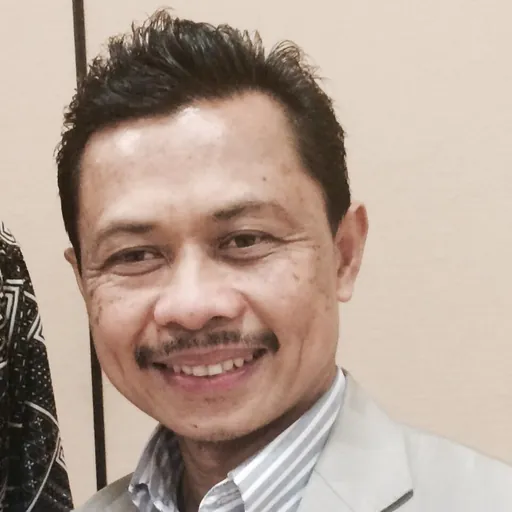 Portrait of Shamsi Ali