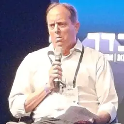 Portrait of Ronen Avraham