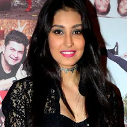 Portrait of Navneet Kaur Dhillon