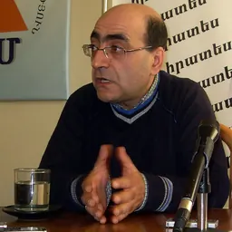 Portrait of Armen Babakhanian