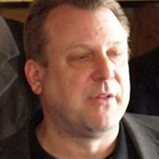 Portrait of Josh Zepnick