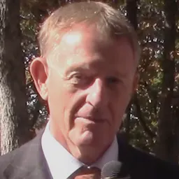 Portrait of Mike Holder
