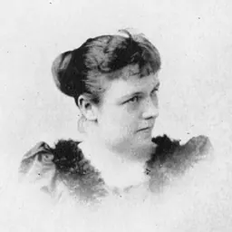 Portrait of Kate Smeed Cross
