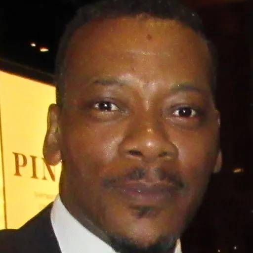Portrait of Erik LaRay Harvey