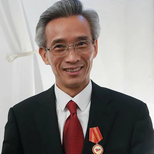 Portrait of Lin Songtian