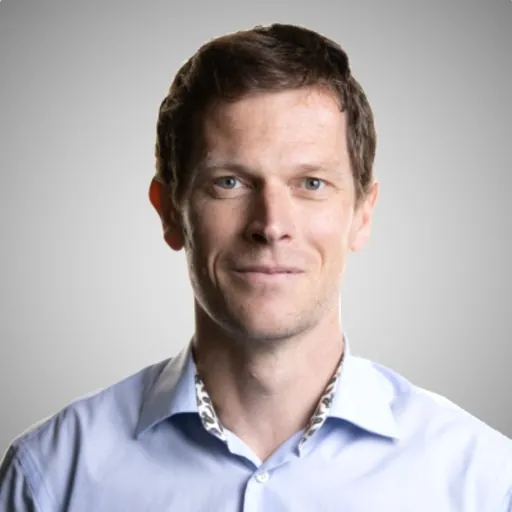 Portrait of Rob McKay