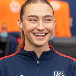 Portrait of Tara Rudd