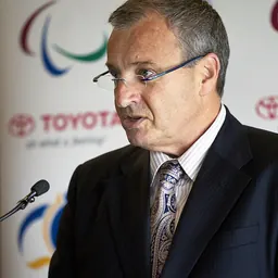 Portrait of Greg Hartung