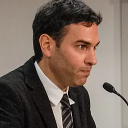 Portrait of Eyal Press