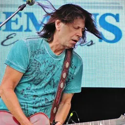 Portrait of Pat Travers