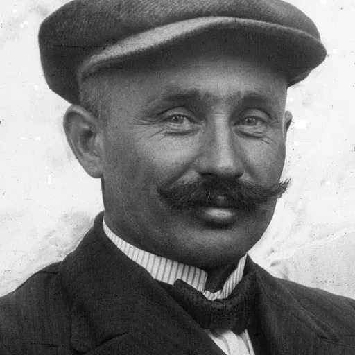 Portrait of Ferenc Szisz