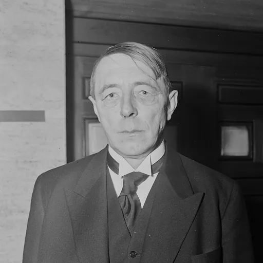 Portrait of Arne Fjellbu