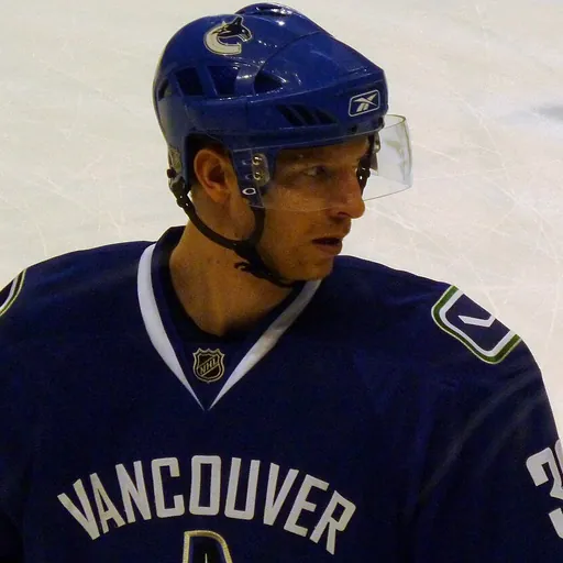 Portrait of Jannik Hansen