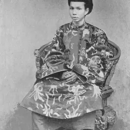 Portrait of Đồng Khánh