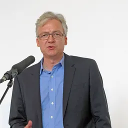 Portrait of Ullrich Fichtner