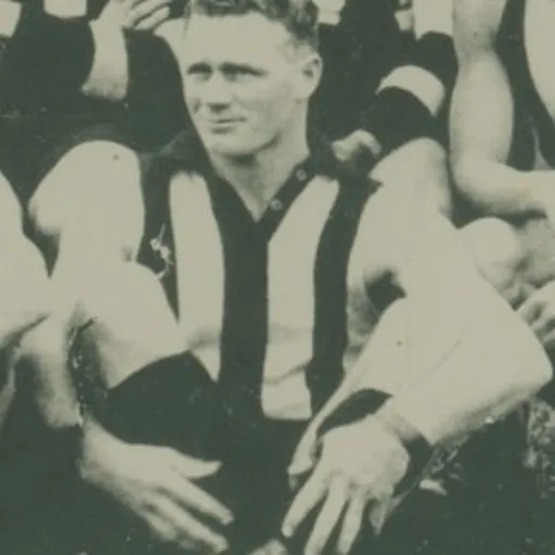 Portrait of Les Angus