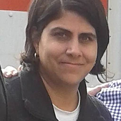 Portrait of Moj Mahdara