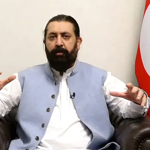 Portrait of Sheikh Waqas Akram