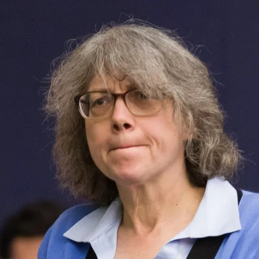 Portrait of Lainie Friedman Ross