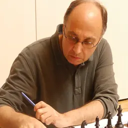 Portrait of Daniel Roos