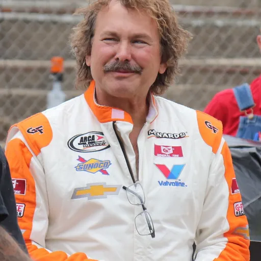 Portrait of Brad Smith