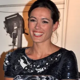 Portrait of Leslie Coutterand