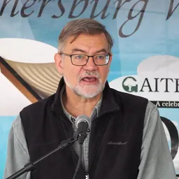 Portrait of Gary Krist
