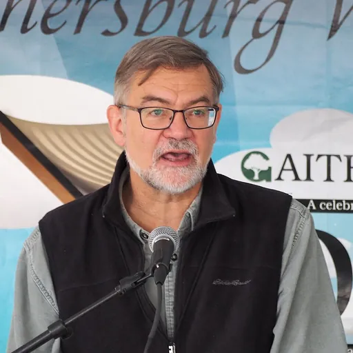 Portrait of Gary Krist