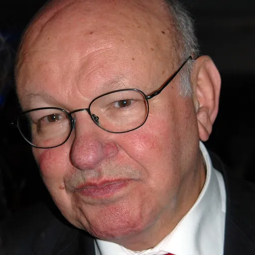 Portrait of Walter Momper