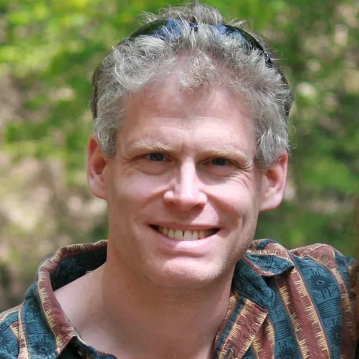 Portrait of Adam C. Engst