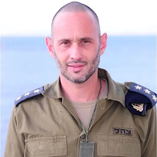 Portrait of Eyal Harel