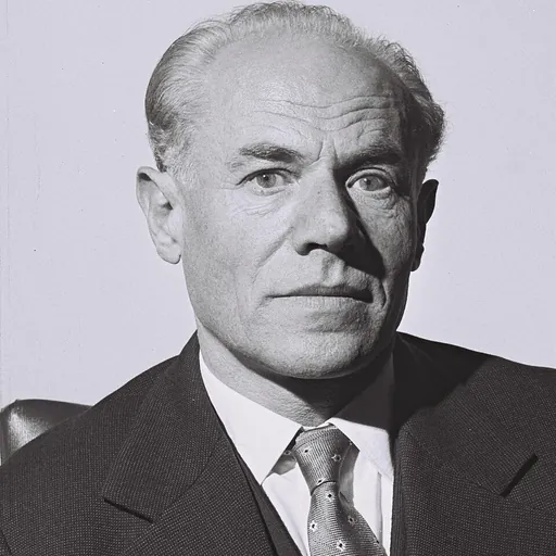 Portrait of Samuel Mikunis