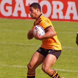 Portrait of Tim Simona