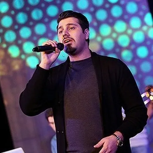 Portrait of Ehsan Khajeh Amiri