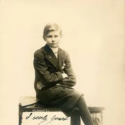 Portrait of Percy Helton