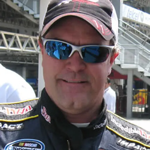 Portrait of Jason Keller