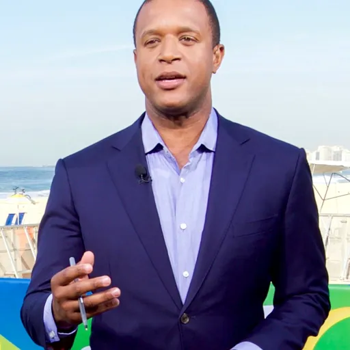 Portrait of Craig Melvin