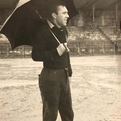 Portrait of Özcan Arkoç