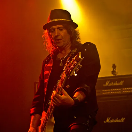 Portrait of Phil Campbell