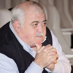 Portrait of Rovshan Almuradli