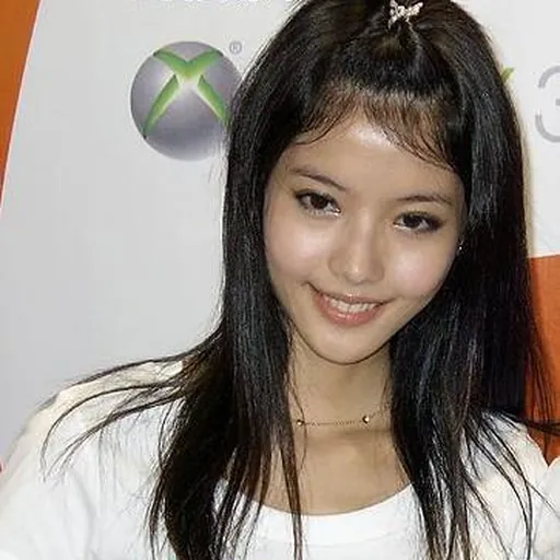 Portrait of Chloe Wang