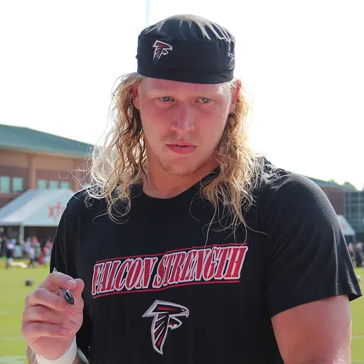 Portrait of Tyler Starr
