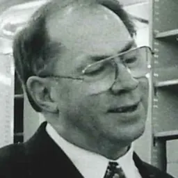 Portrait of Graeme Lee