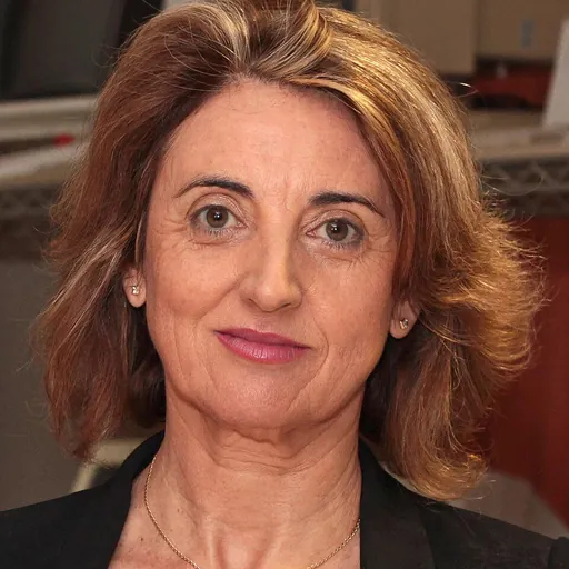 Portrait of Amparo Alonso Betanzos