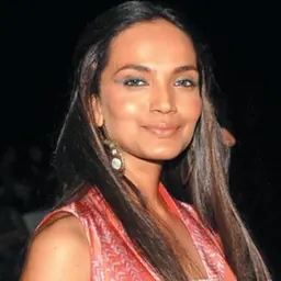 Portrait of Aamina Sheikh