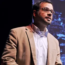 Portrait of Will Pomerantz