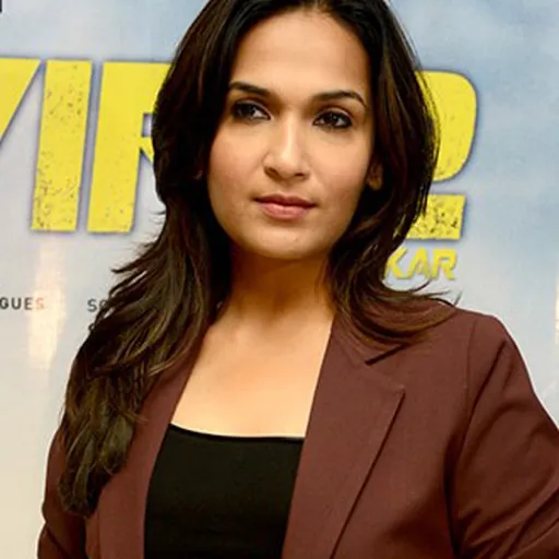 Portrait of Soundarya Rajinikanth